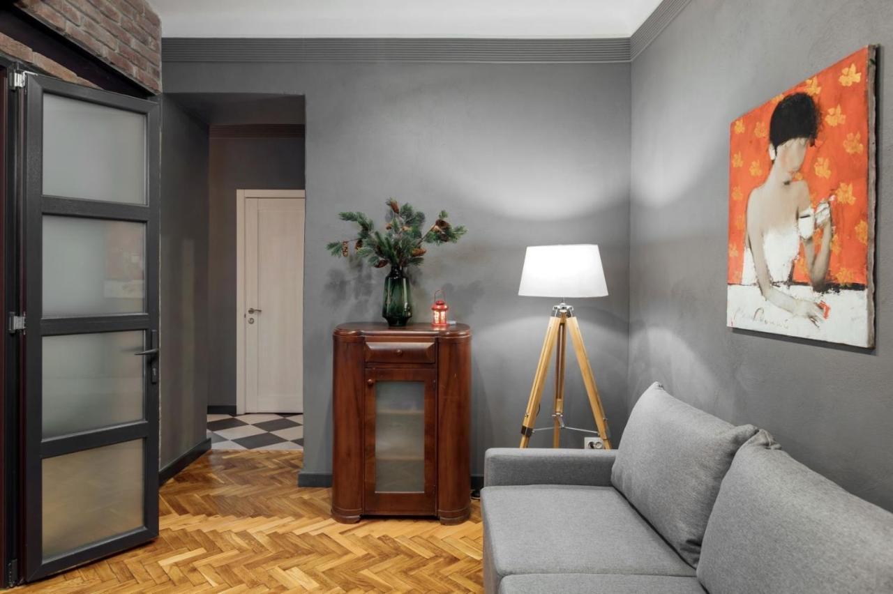 Apartment On Hnatiuka With Parking Lemberg Exterior foto